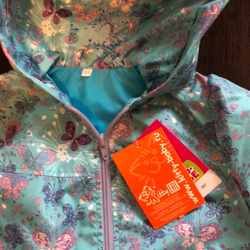 Cute rain jacket - Picture 3 of 5